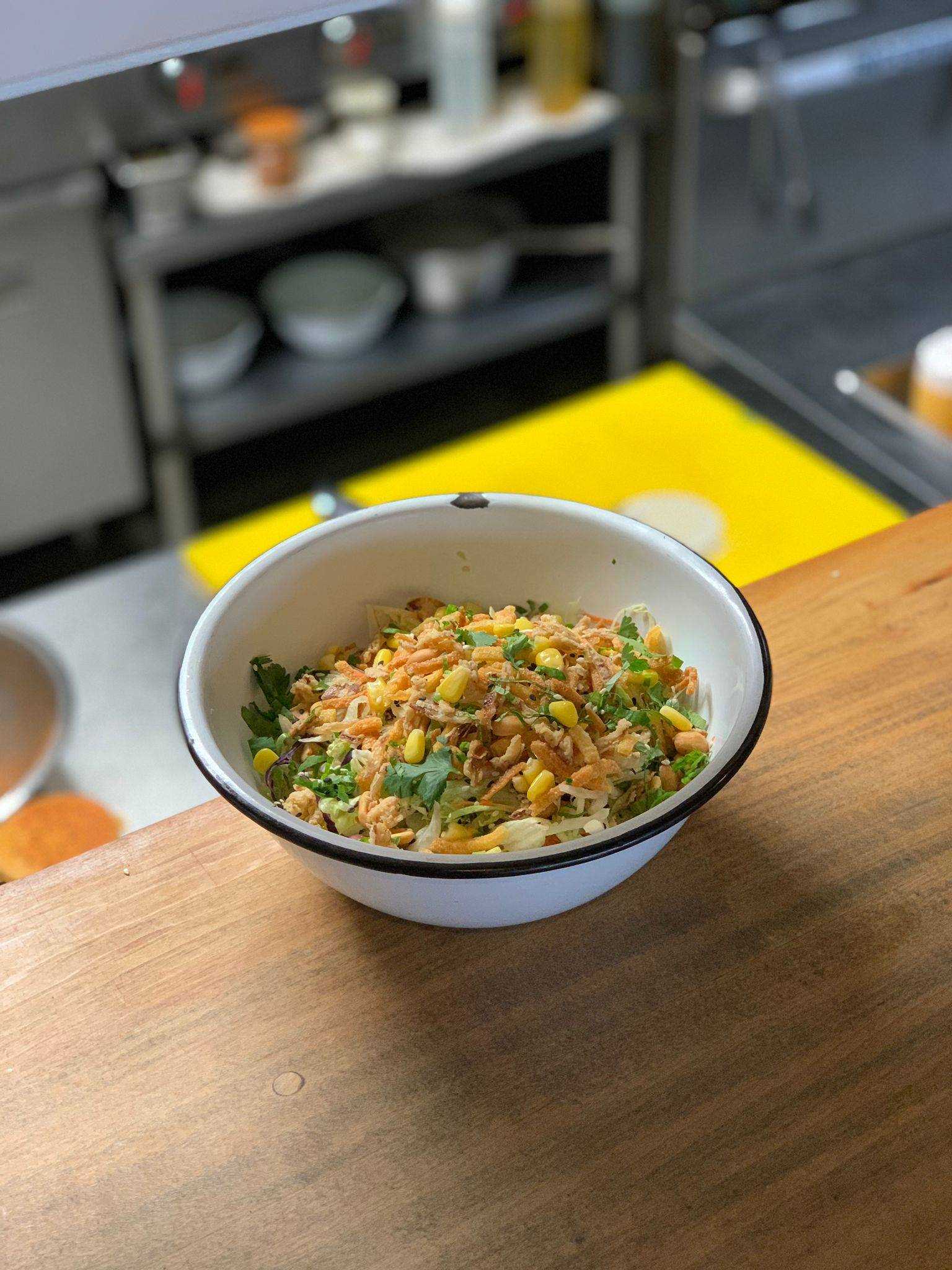 THAI CRUNCH SALAD