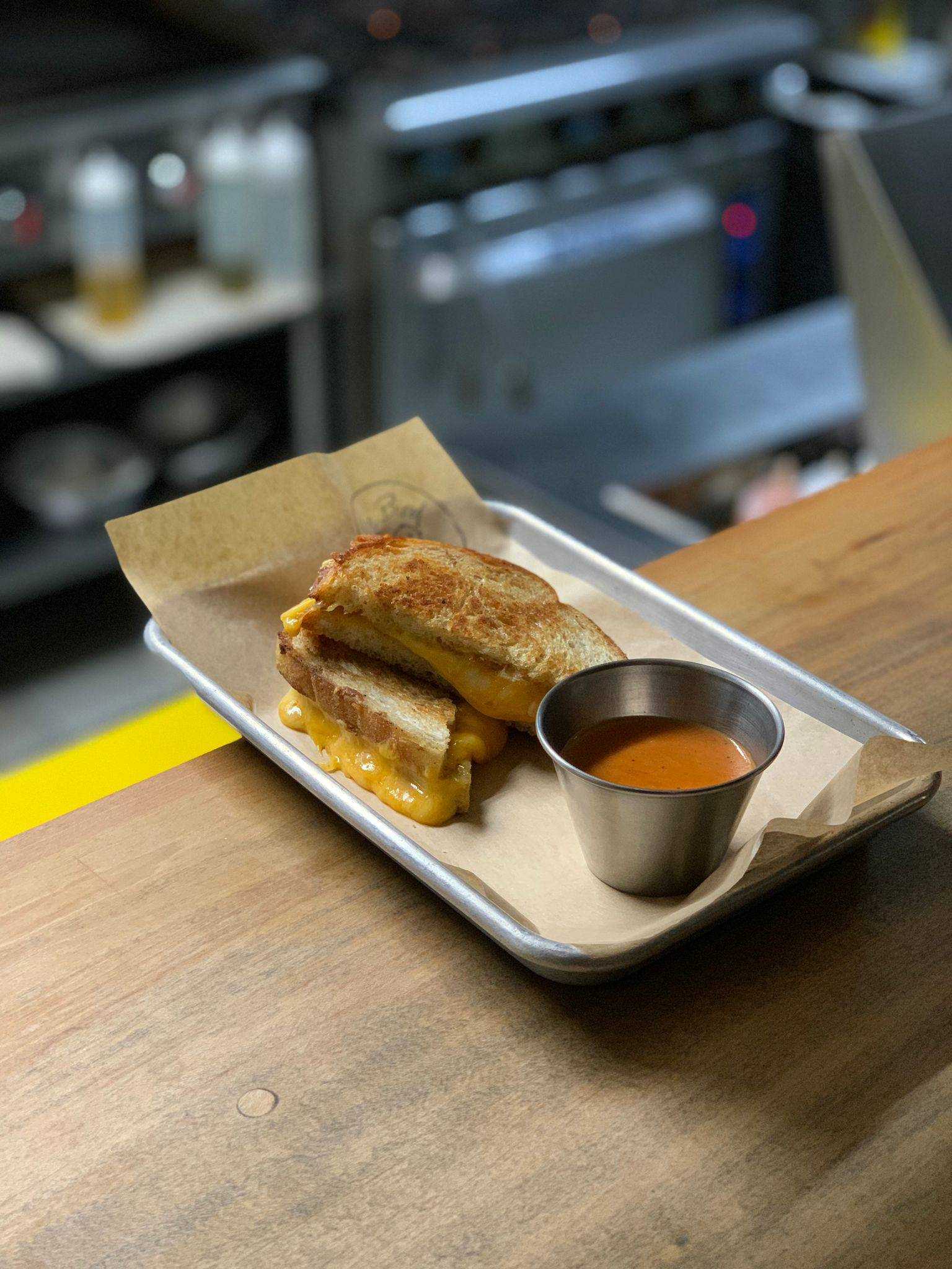 GRILLED CHEESE