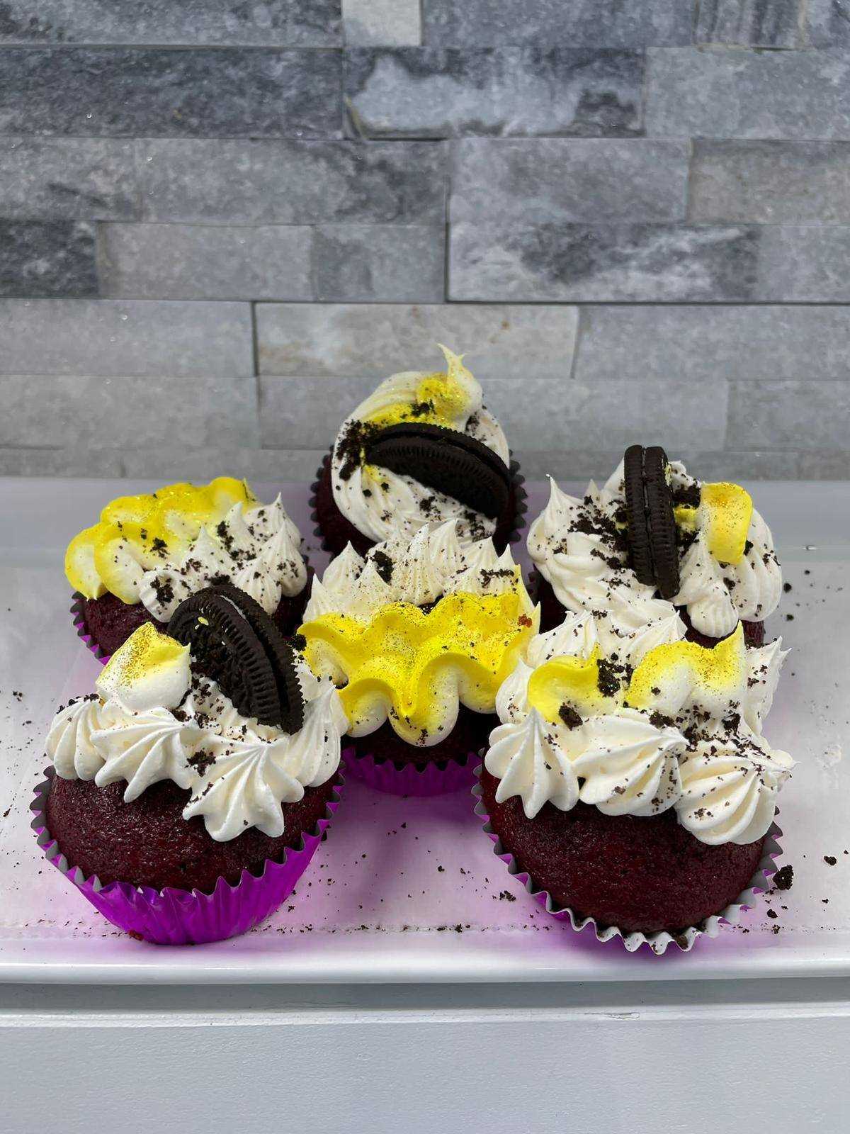 CUPCAKES 
