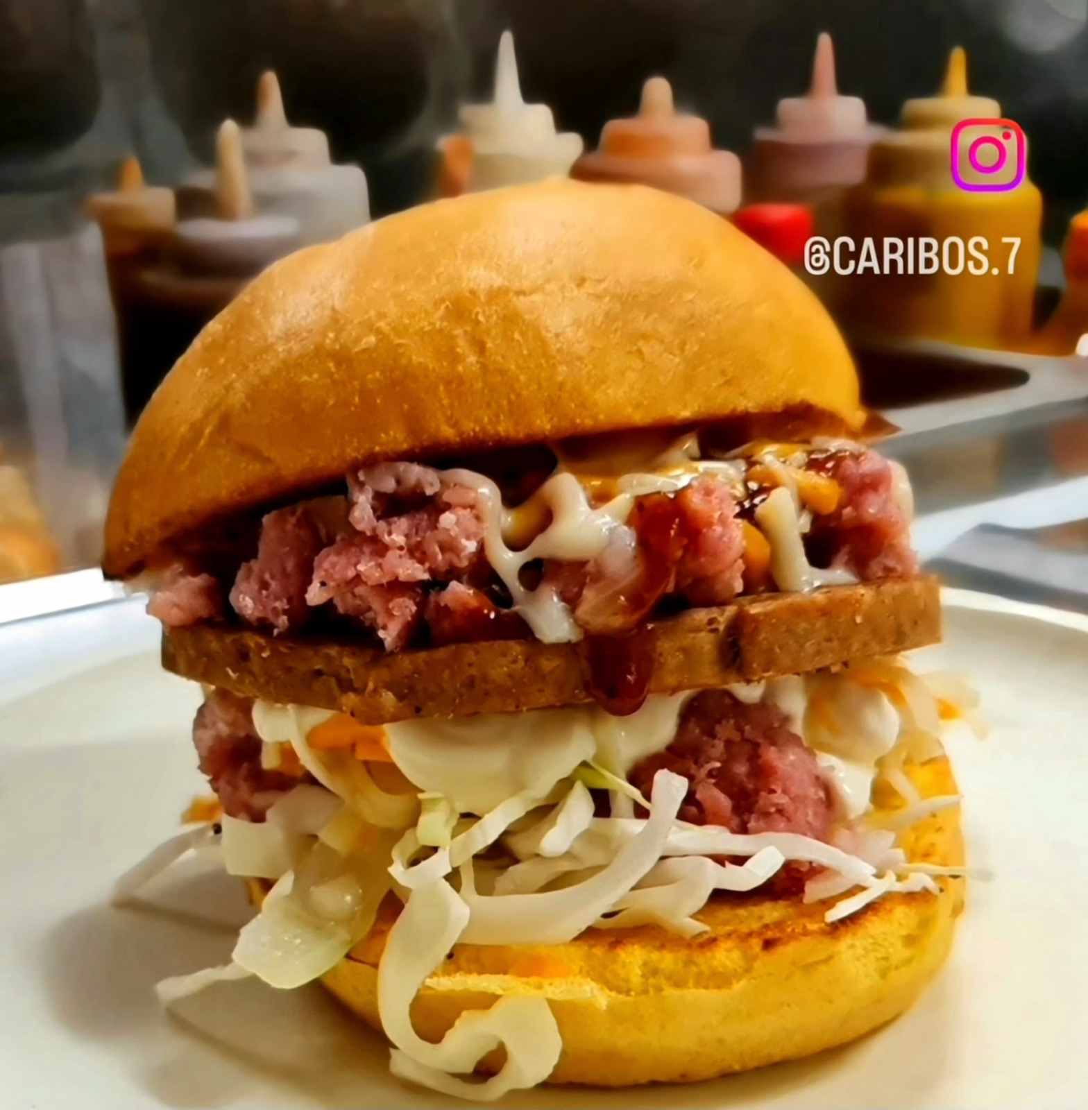 BEEF & BACON BURGER