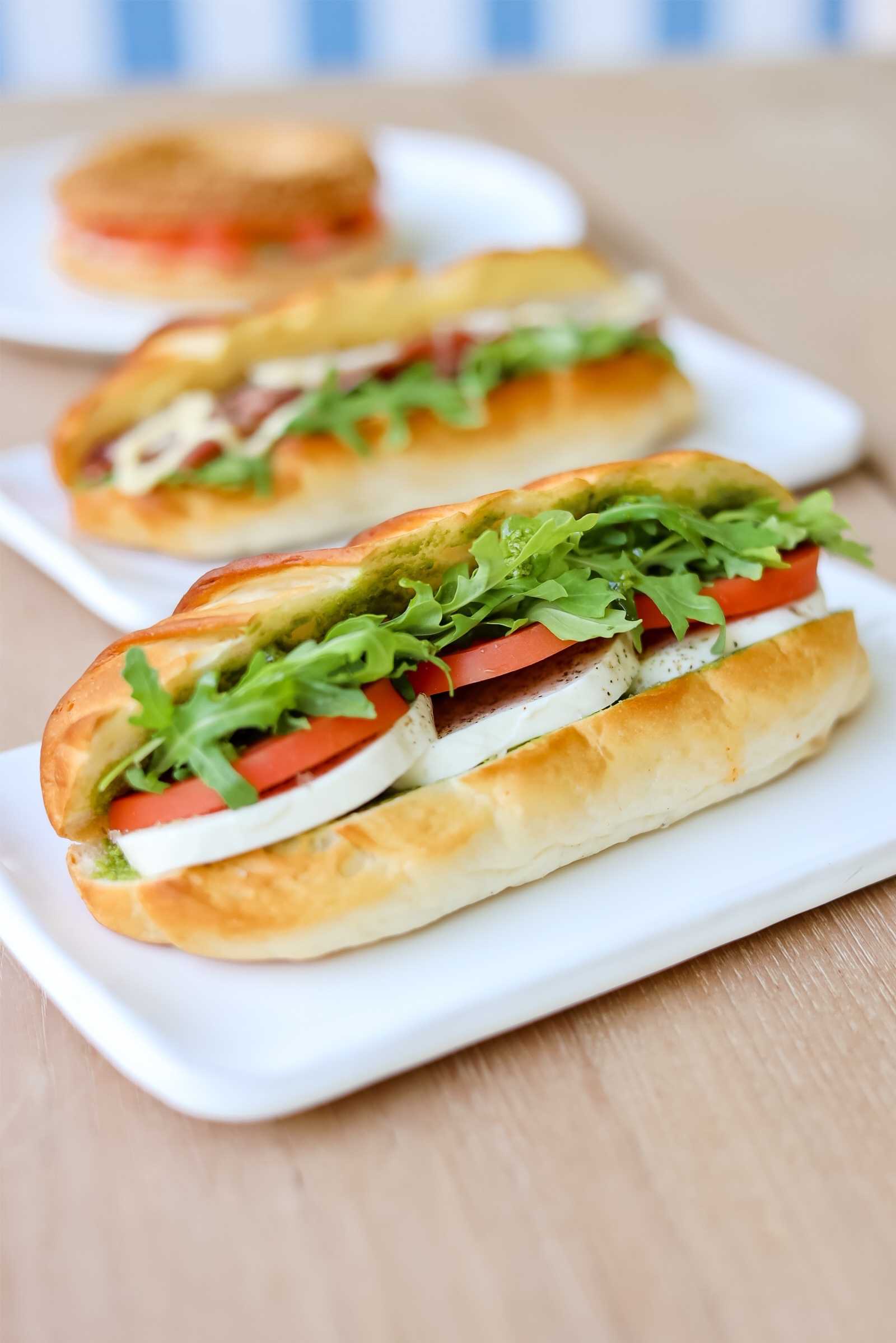 Caprese Sandwich