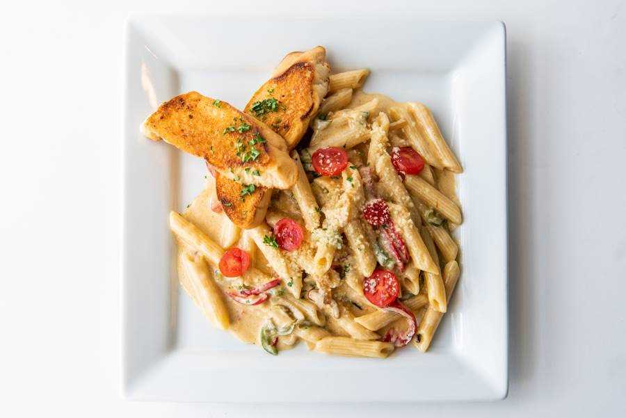 Creamy Garlic Pasta