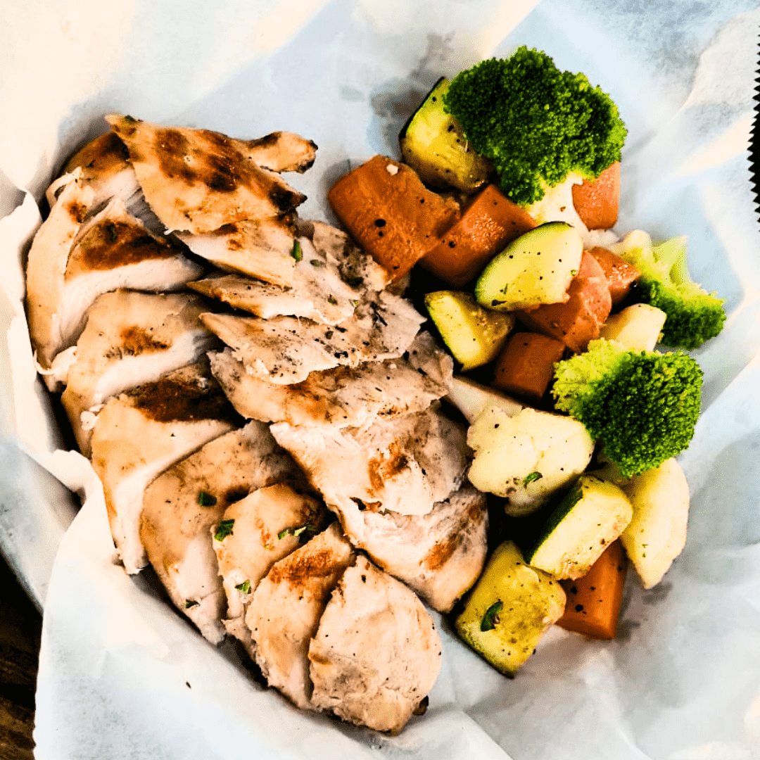 GRILLED CHICKEN & VEG