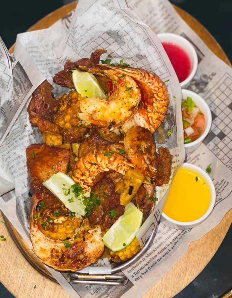 Surf And Turf Basket 
