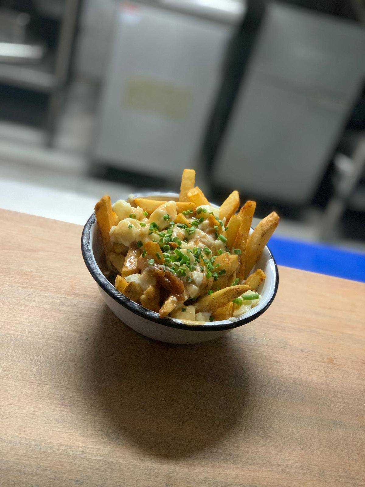 POUTINE